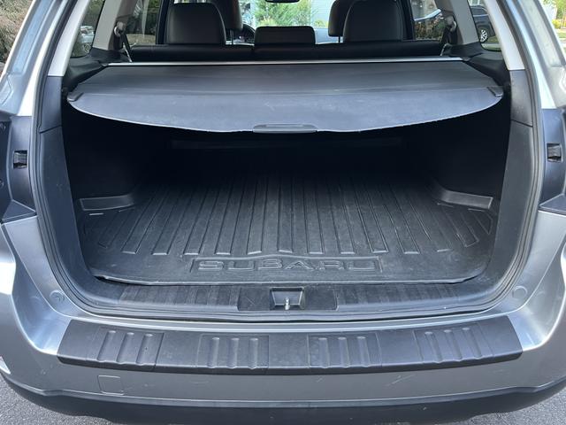 Photo of 2011 Silver Subaru Outback