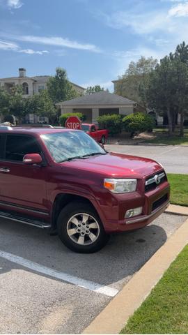 Photo of 2013 Red Toyota 4Runner