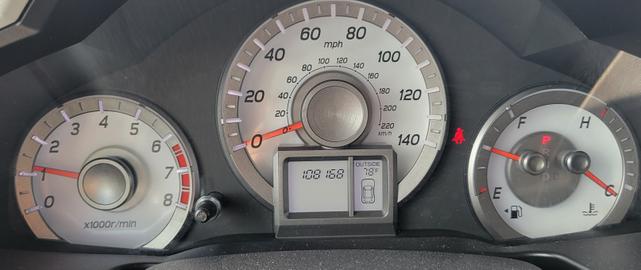 Photo of 2014 Gray Honda Pilot