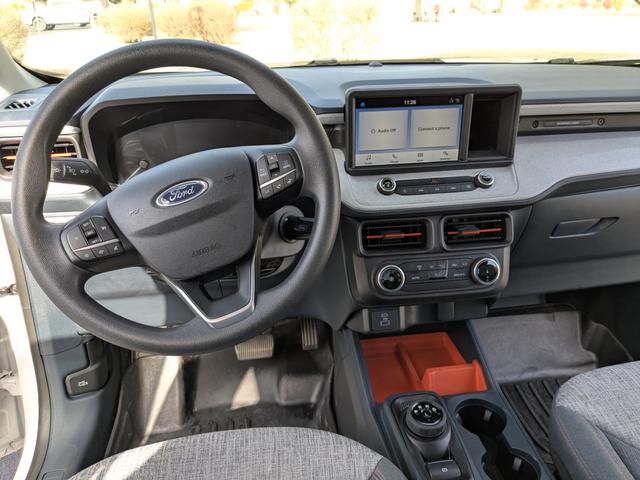 Photo of 2022 White Ford Maverick