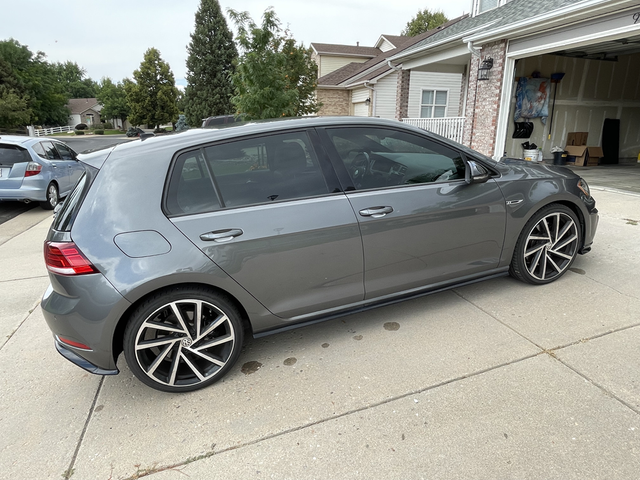 Photo of 2018 Gray Volkswagen Golf R