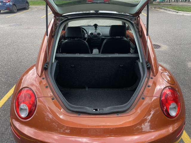 Photo of 2010 Orange Volkswagen New Beetle