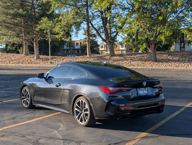 Photo of 2021 Black BMW M440