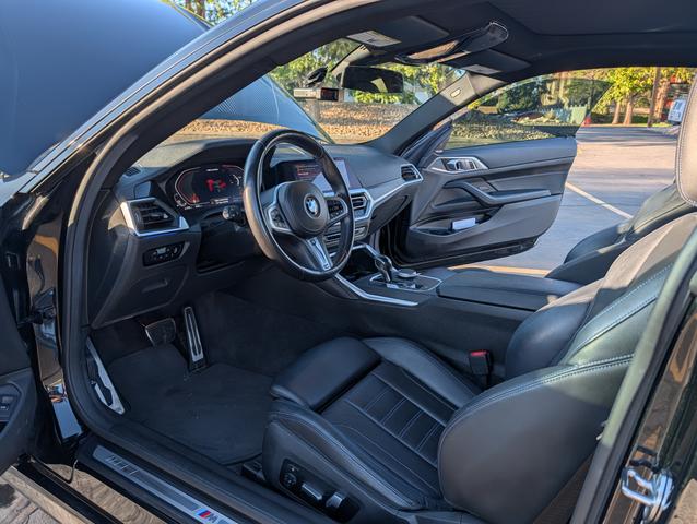 Photo of 2021 Black BMW M440