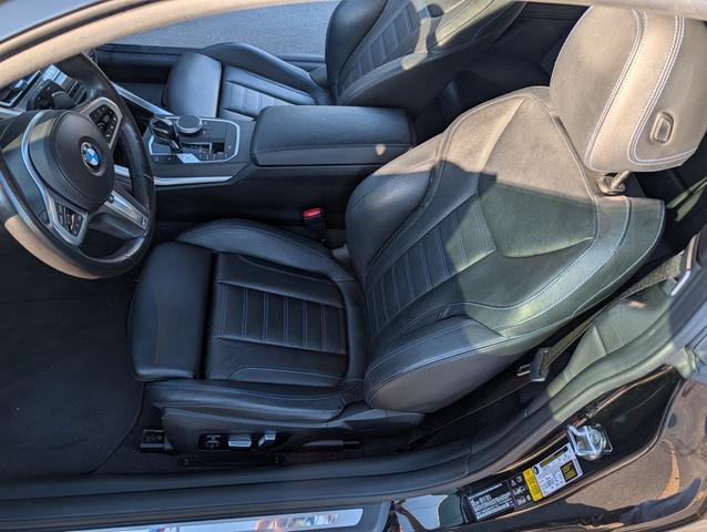 Photo of 2021 Black BMW M440