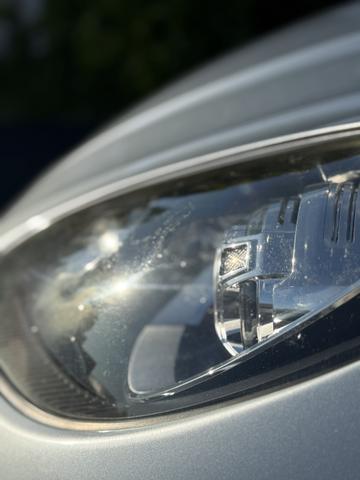 Photo of 2018 Silver Porsche Macan