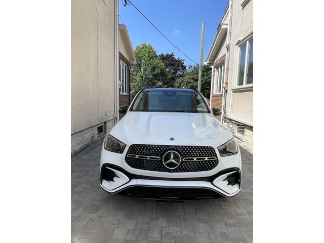 Photo of 2025 White Mercedes-Benz GLE 350