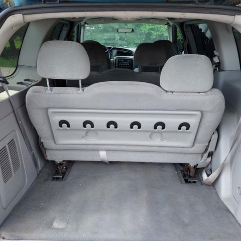 Photo of 2003 Blue Ford Windstar