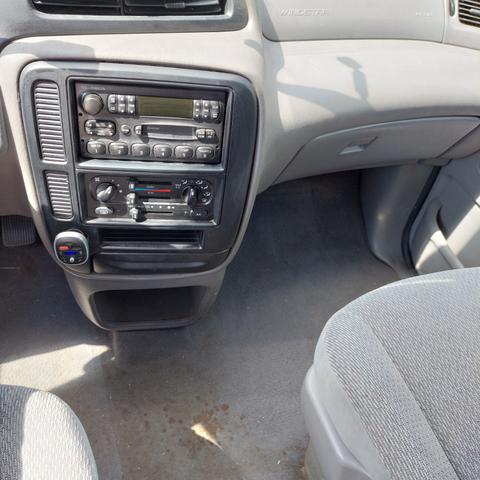Photo of 2003 Blue Ford Windstar
