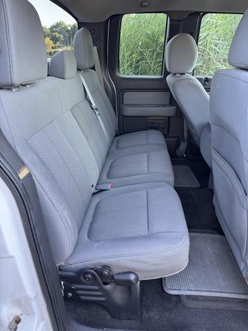 Photo of 2014 White Ford F-150