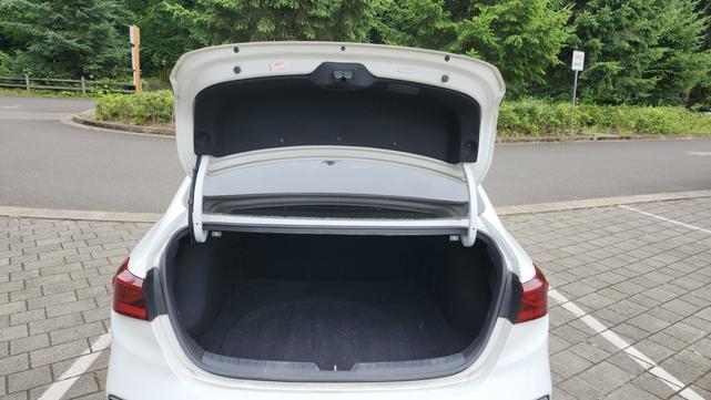 Photo of 2021 White Kia Forte