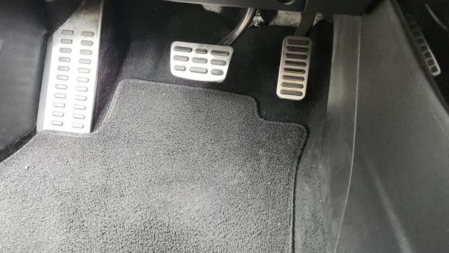 Photo of 2021 White Kia Forte
