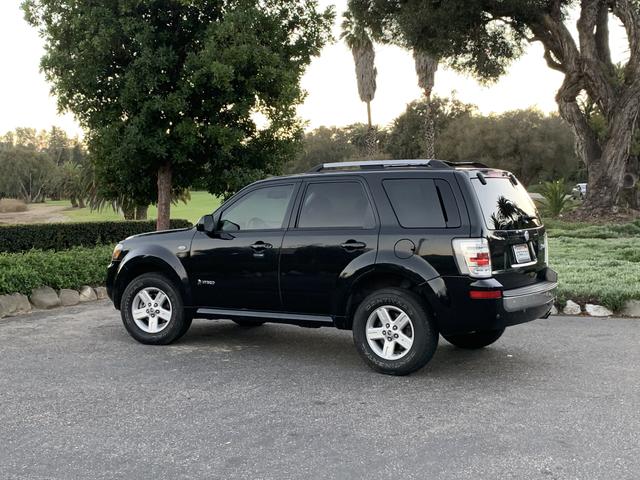 Photo of 2008 Black Mercury Mariner Hybrid