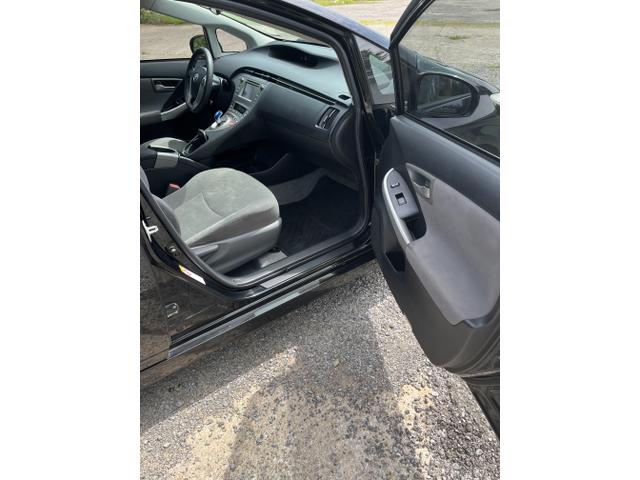 Photo of 2015 Black Toyota Prius
