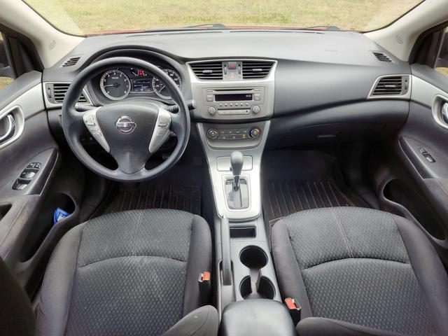 Photo of 2013 Red Nissan Sentra