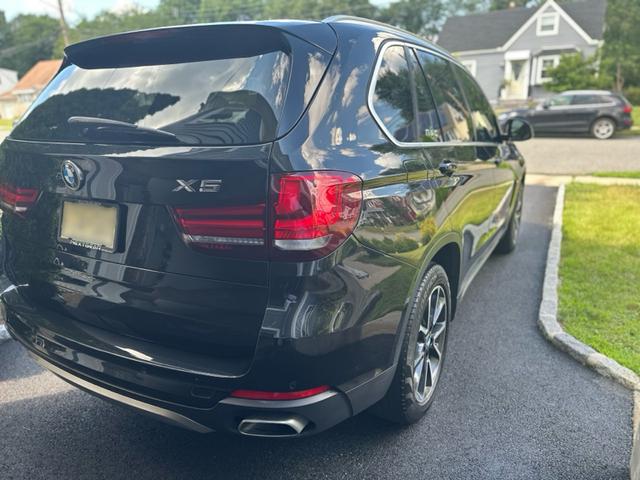 Photo of 2018 Black BMW X5