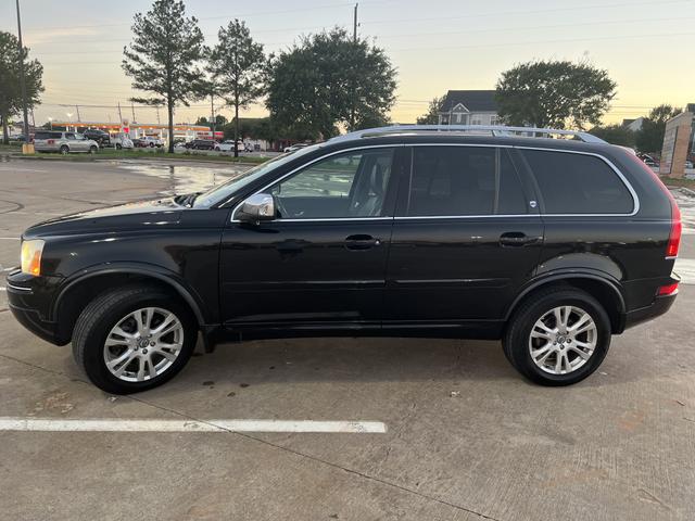 Photo of 2014 Black Volvo XC90