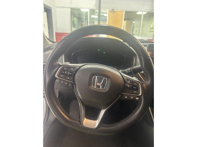 Photo of 2021 Silver Honda Accord Hybrid