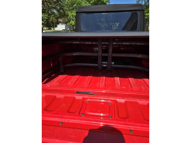 Photo of 2021 Red Jeep Gladiator