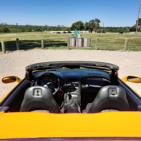 Photo of 2002 Yellow Chevrolet Corvette