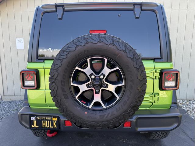 Photo of 2018 Green Jeep Wrangler