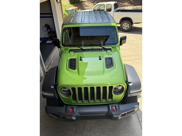 Photo of 2018 Green Jeep Wrangler