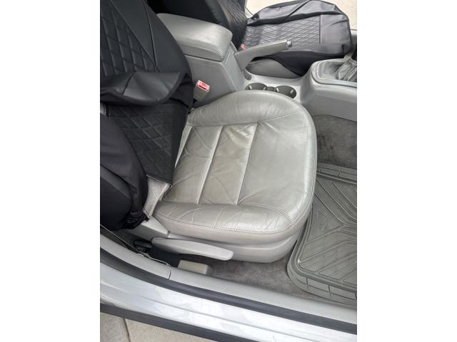 Photo of 2001 Silver Volkswagen Passat