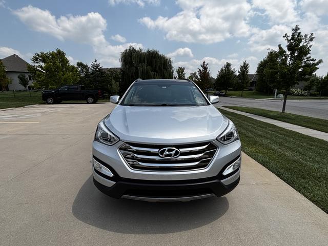 Photo of 2015 Silver Hyundai Santa Fe Sport