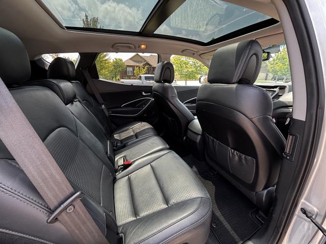 Photo of 2015 Silver Hyundai Santa Fe Sport