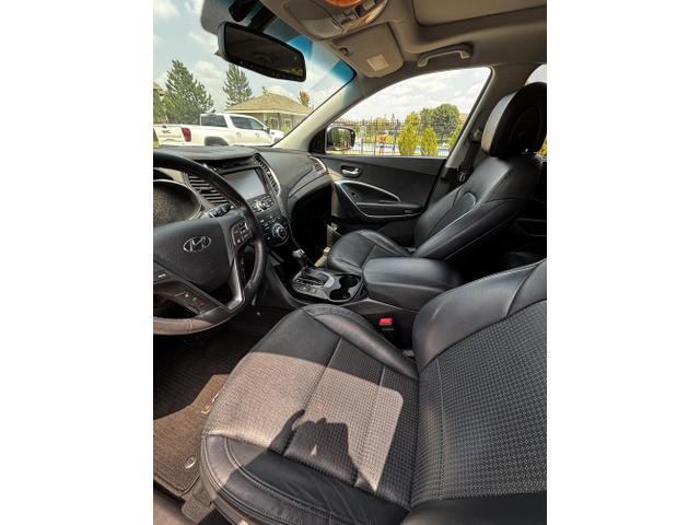Photo of 2015 Silver Hyundai Santa Fe Sport