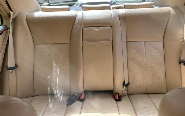 Photo of 2000 Black Mercedes-Benz E-Class