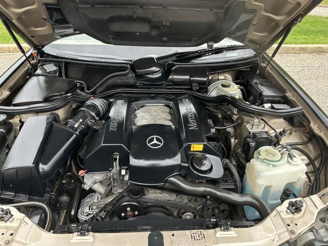 Photo of 2000 Black Mercedes-Benz E-Class
