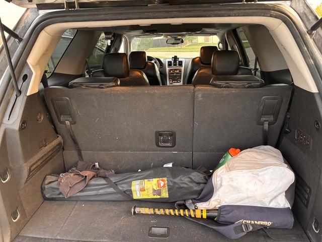 Photo of 2008 Silver GMC Acadia