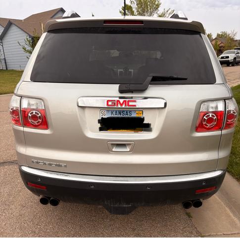 Photo of 2008 Silver GMC Acadia
