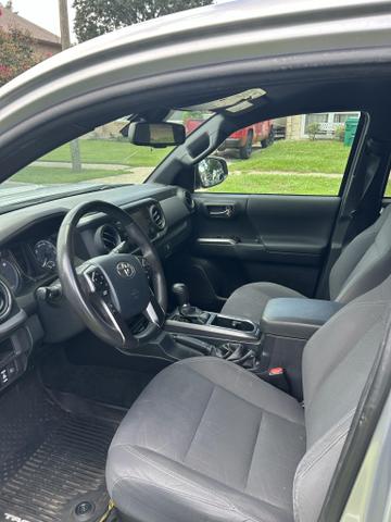 Photo of 2019 Silver Toyota Tacoma
