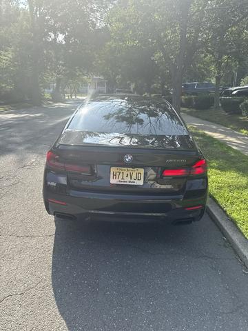 Photo of 2022 Black BMW M550