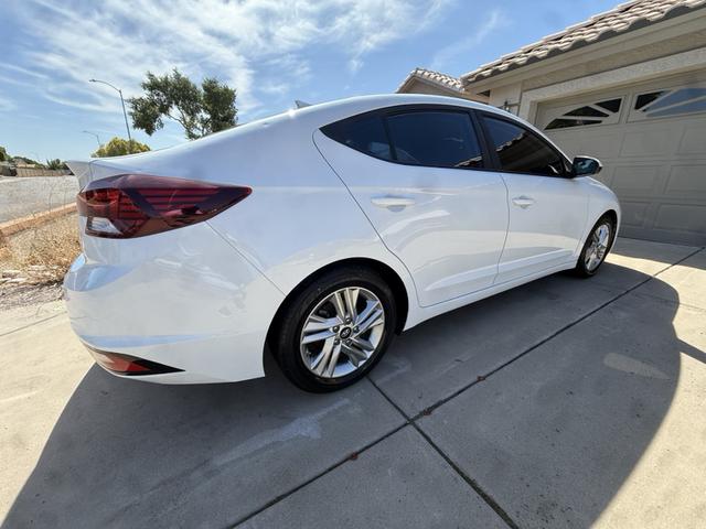 Photo of 2020 White Hyundai ELANTRA