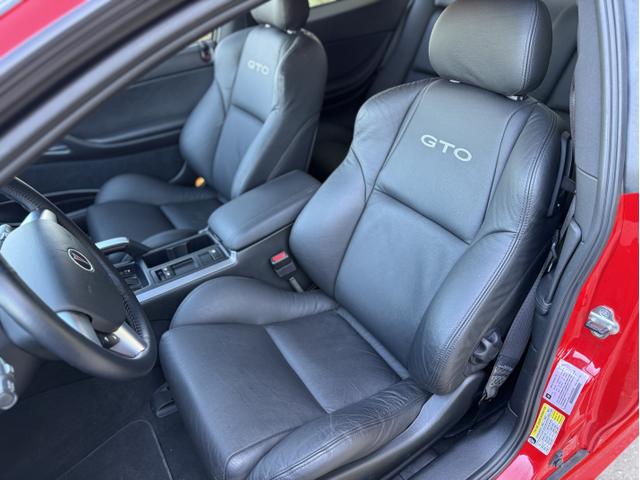 Photo of 2006 Red Pontiac GTO