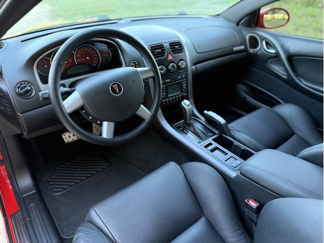 Photo of 2006 Red Pontiac GTO