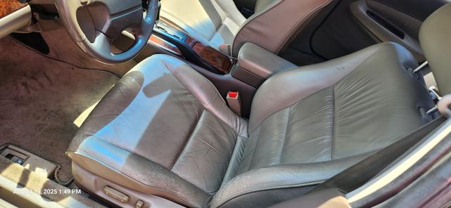 Photo of 1997 Black Acura TL