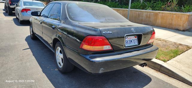 Photo of 1997 Black Acura TL