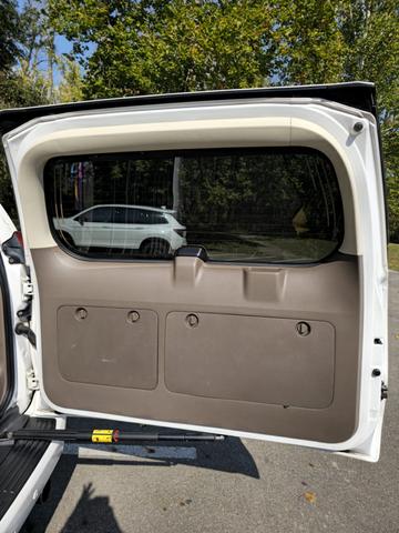 Photo of 2011 White Lexus GX 460