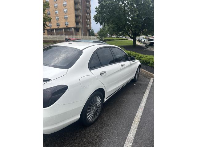 Photo of 2015 White Mercedes-Benz C-Class