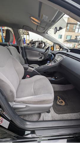 Photo of 2013 Black Toyota Prius