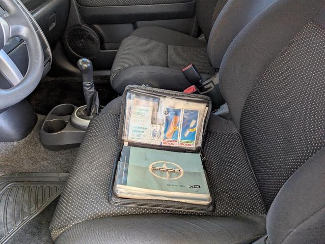 Photo of 2006 Blue Scion xB