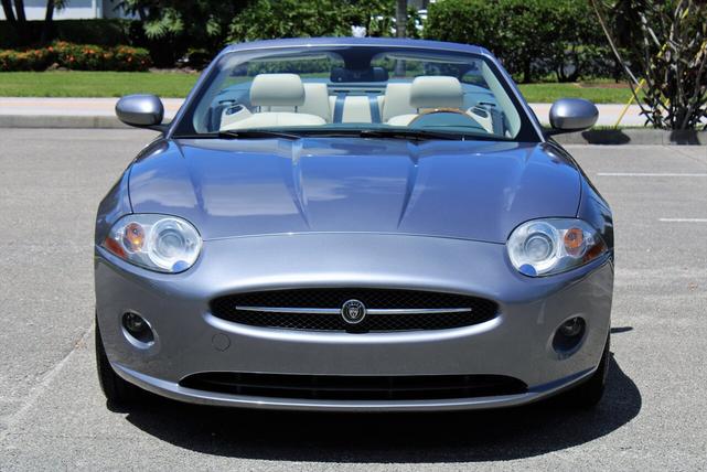 Photo of 2007 Blue Jaguar XK