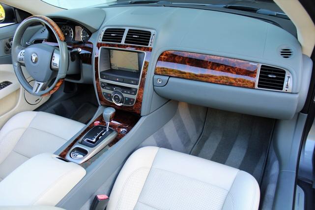 Photo of 2007 Blue Jaguar XK