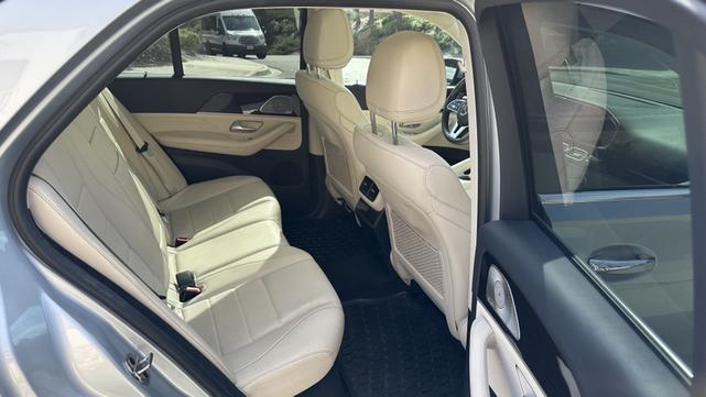 Photo of 2023 Silver Mercedes-Benz GLE 350