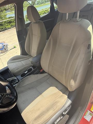 Photo of 2016 Red Hyundai Elantra GT