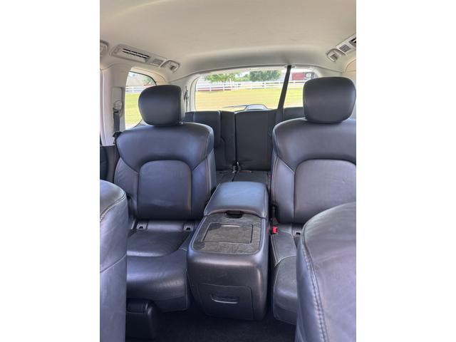 Photo of 2020 White INFINITI QX80